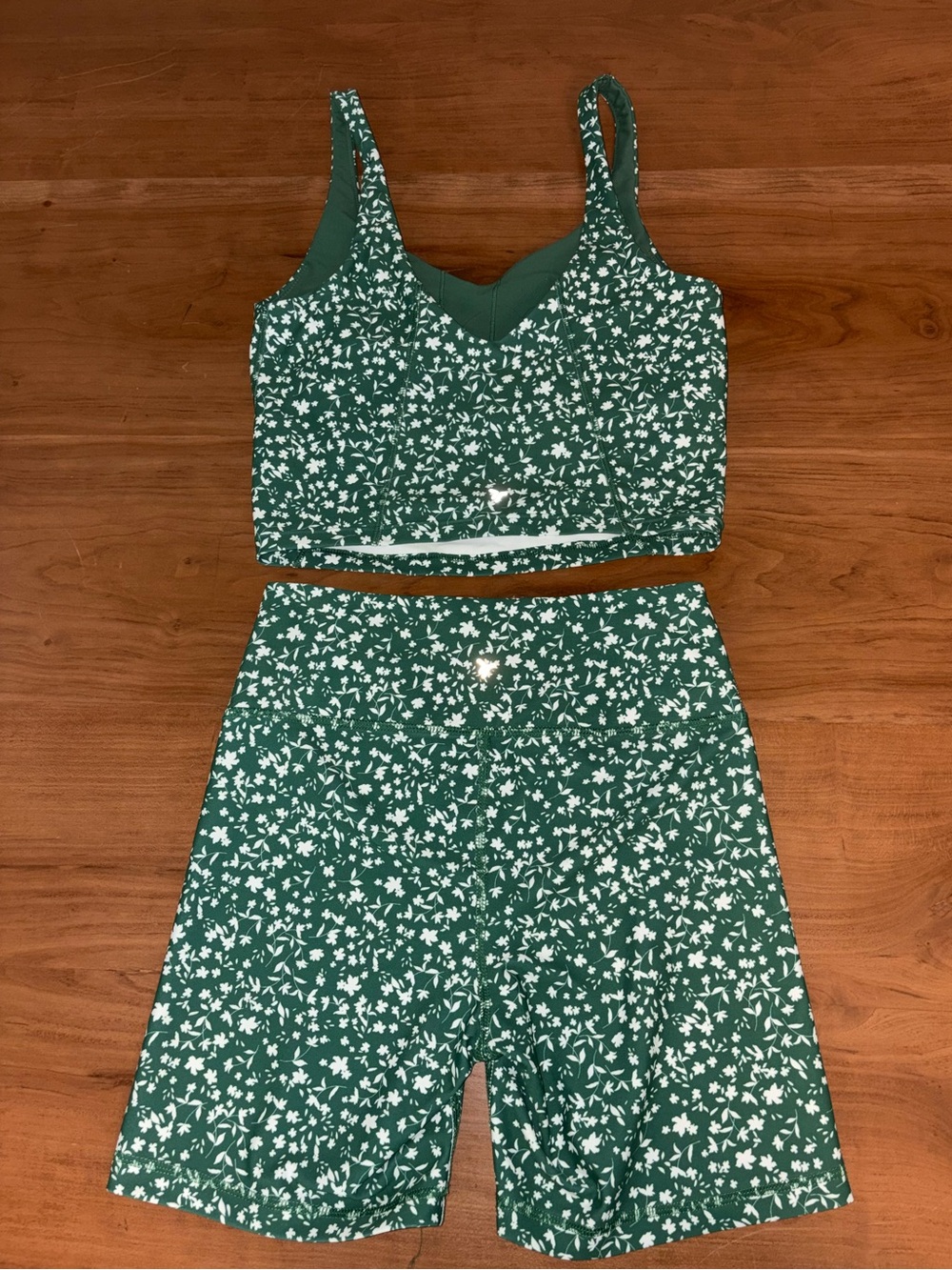 Workout Set - Picture 2 of 4